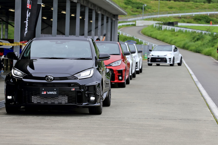 「GRヤリス」のカタログモデルは、2020年9月ごろに発売される予定。「RS」「RZ」「RZ“ハイパフォーマンス”」、そして競技用ベース車である「RC」の、4つのモデルが用意される。