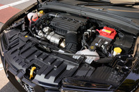 パワーユニットに関しては大きな変更はない。エンジンは最高出力160PS、最大トルク240N・mの1.5リッター直4ガソリンターボで、“EV走行”も可能なモーターと7段DCTが組み合わされる。