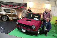 2017年のショット。超小柄な「アウトビアンキA110」の左に、巨大な「フォードLTD」のワゴンが。まさにダイバーシティ。