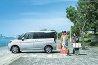 左右パワースライドドアの予約ロック機能に、リクエストスイッチ連動機能が新たに追加された。