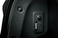 オプション設定されたアクセサリーコンセント。