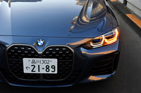 恐らくは批判を承知の上でこのデザインを採用したであろうBMW。「M440i」の走りを体験した後では、がぜんその挑戦を応援したくなった。
