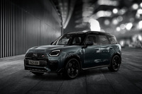 MINIカントリーマン シャドーエディション