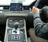 「アウディA8/S8」、マイナーチェンジでAV機能充実の画像