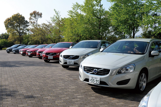 【スペック】全長×全幅×全高=4630×1845×1480mm/ホイールベース=2775mm/車重=1560kg/駆動方式=FF/1.6リッター直4 DOHC16バルブターボ(180ps/5700rpm、24.5kgm/1600-5000rpm)/価格=395万円(テスト車=470万円/ナビゲーションパッケージ=25万円/レザーパッケージ=25万円/セーフティパッケージ=25万円)