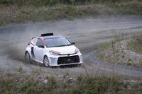 市場に供されたのは「Mコンセプト」の試作第1号車。ルーフ上にクーリングダクトが備わっている。