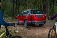 7人乗りミッドサイズSUV「ジープ・コマンダー」のティザーサイトがオープンの画像