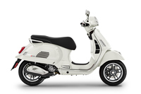 ベスパが「GTS 300スーパー」を発売 モダンな装いと力強い走行性能を併せ持つ新モデルの画像