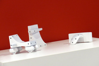 ウェブサイトではオブジェクトの3Dデザインデータも配布されている。左端のオブジェクトの下に装着されているのが、モノを移動手段とする「モビリティーユニット」。