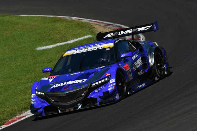 今季初勝利を手にした、山本尚貴/伊沢拓也組のNo.100 RAYBRIG NSX CONCEPT-GT。