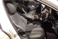 「S450」のフロントシート。