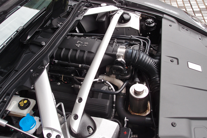 自然吸気の4.7リッターV8エンジン。最高出力446ps(予測値)を発生する。
