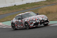 新型「トヨタ・スープラ」(プロトタイプ)