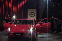 【Movie】RX-7元主査の小早川隆治氏にインタビュー!…マツダ「RX-8」発表会場にて