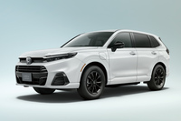 日本導入が予定されている6代目「CR-V」は、燃料電池車「CR-V e:FCEV」のみのラインナップ。外部からの充電が可能なプラグイン機能を備えており、一充填(じゅうてん)・充電走行距離は600km以上を誇る。
