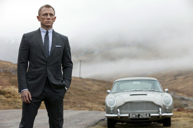 skyfall(C)2012 Danjaq, LLC, United Artists Corporation, Columbia Pictures Industries, Inc. All rights reserved.