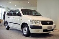 トヨタ、新型バン「プロボックス」「サクシード」を発売の画像