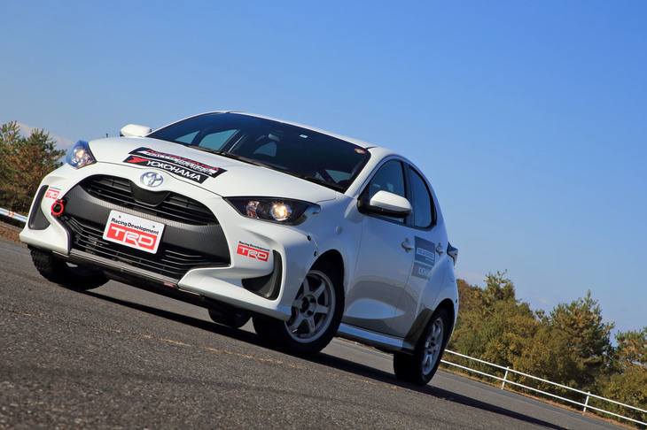 「ヤリスTRDラリースペック」には、新設される国内ラリー「TRD RALLY CUP」向けの用品が装着されている。