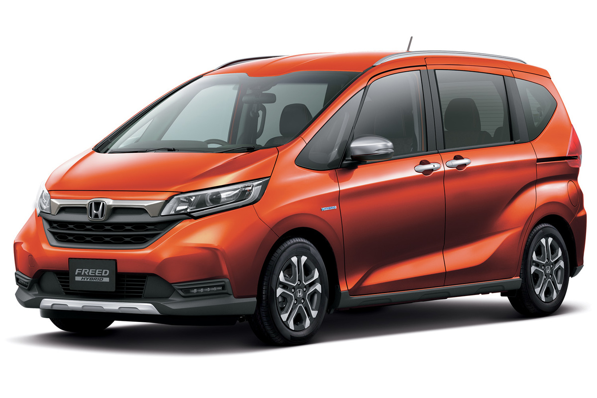 ホンダが「フリード」をマイナーチェンジ SUVスタイルの新グレード