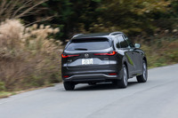 「CX-60」ではリアサスがうまくストロークしていない感じがあったが、思っていたよりもよくなっていた。