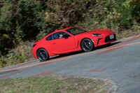 トヨタGR86 RZ(FR/6MT)/GR86 RZ(FR/6AT)【試乗記】の画像