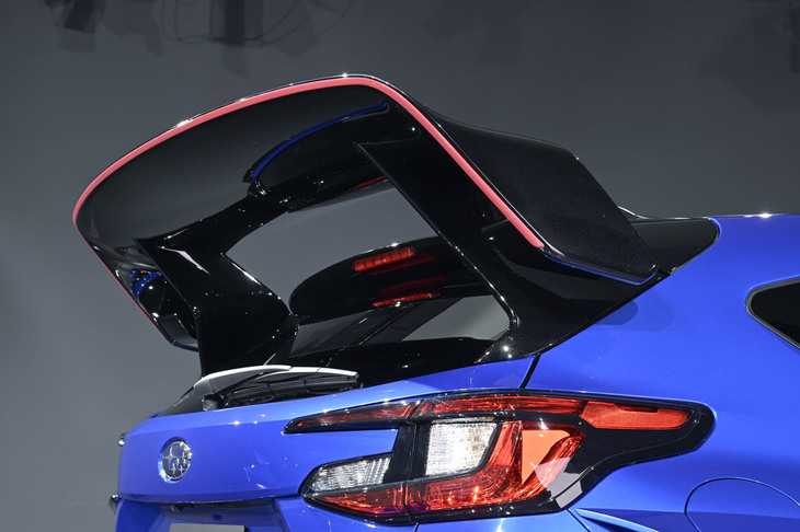 スバルPerformance-B STIコンセプト