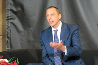 「プロサングエ」にはV12以外のパワートレインを搭載するプランはありませんと語るパストレッリ社長。