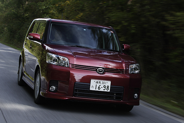 【スペック】1.8S“AEROTOURER”:全長×全幅×全高=4215×1760×1630mm/ホイールベース=2600mm/車重=1320kg/駆動方式=FF/1.8リッター直4DOHC16バルブ(136ps/6000rpm、17.8kgm/4400rpm)/価格=210万円(テスト車=259万5600円)(T)