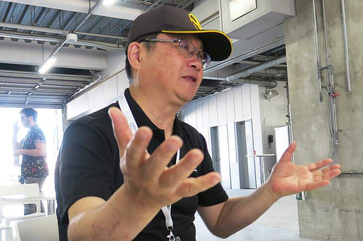 「Z06」のならし運転中、方々で話しかけられ、カメラを向けられたと語る上原氏。SNS等で拡散されなくてよかったですね!