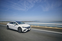 今回webCGでは、メルセデス・ベンツの電動サルーン「EQS450+」を使って、福岡から東京へと向かうBEVの電費チャレンジを実施した。