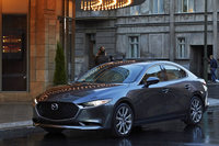 新型「マツダ3セダン」。