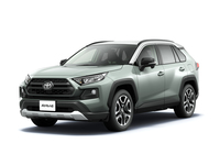 5代目「RAV4」は2018年に登場。2020年には年間販売台数100万台を突破しており、シリーズ最高のヒットモデルとなった。