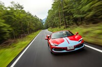 フェラーリ296GTS