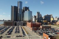 GMが本社を構えるルネサンスセンター。デトロイトは2013年の財政破綻後、積極的な景気振興策などによって急速に復興。今では自動車産業に加え、工作機械やスタートアップの企業も集う産業都市となっている。