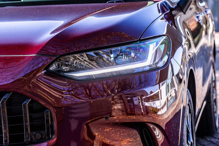 ホンダZR-V e:HEV Z(ヘッドランプ)