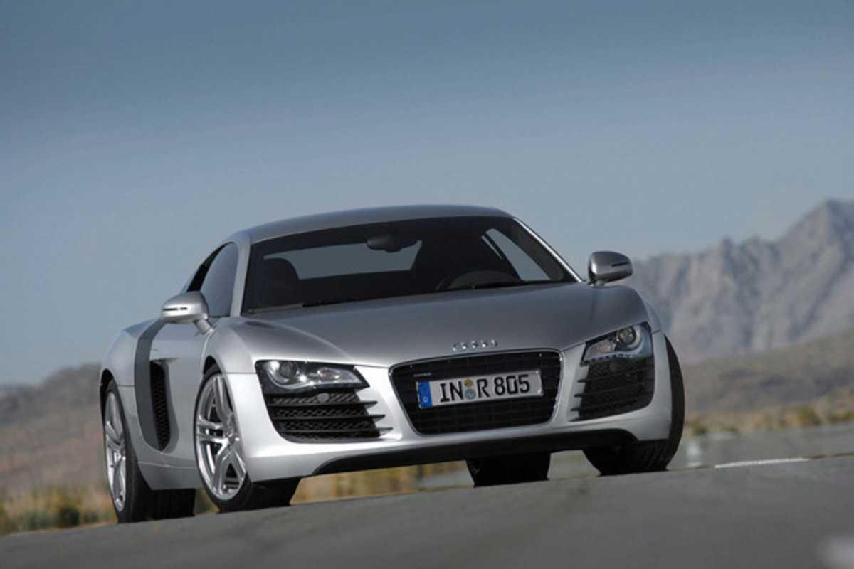 アウディR8（4WD/6AT）【動画試乗記（後編）】 技術のシナジー（後編