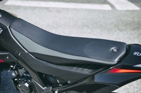 第3回:意外なほど取っ付きやすい!?やんちゃなオフロード&モタードを駆るの画像