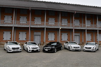 今回のツアーで試乗に供されたのは写真の5台。左から「CTSプレミアム」「ATS-Vセダン スペックB」「CTS-Vセダン スペックB」「CT6プラチナム」「ATSセダン プレミアム」。