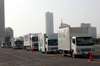 【東京モーターショー2004】見るのみならず乗ってみる(前編)――大型トラック同乗試乗の画像