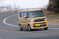 3代目「スズキ・スペーシア」のデザインコンセプトは「コンテナ」。先代の「スーツケース」からグッと主張が大きくなった。