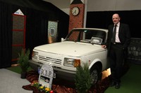 思えば2010年、「消滅したブランドの墓地」企画に感激したのが、彼らを知るきっかけだった。車両は旧東ドイツのヴァルトブルク。