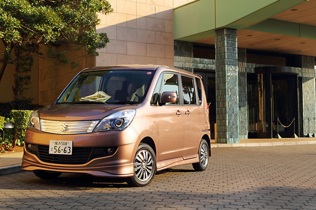 【スペック】全長×全幅×全高=3710×1620×1765mm/ホイールベース=2450mm/車重=1040kg/駆動方式=FF/1.2リッター直4DOHC16バルブ(91ps/6000rpm、12.0kgm/4800rpm)/価格=162万4350円(テスト車=175万5600円/バックモニター付きCDプレーヤー=4万7250円/SRSカーテンエアバッグ&ESP=8万4000円)