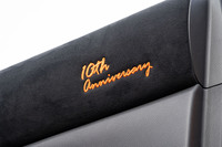 ベースとなる車両は、新車の「トヨタGR86 RZ」、または良質なGR86の中古車、顧客のオーナーカーのいずれか。試乗車は2023年初めに発売された特別仕様車「GR86 RZ“10th Anniversary Limited”」をベースとしたものだった。