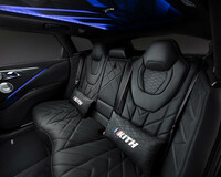 「BMW XM」にKithとのコラボレーションモデルが登場の画像