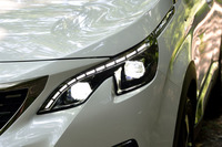 「GTライン」ではフルLEDヘッドライトが標準装備となる。