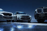 BMW 3シリーズ エディションシャドー(写真中央)