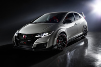 9代目「シビック」は欧州向け、その他の市場向けと、仕向け地によって異なる設計のモデルが用意された。日本では「タイプR」のみが販売されている。