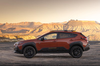 タフなオフロード性能を誇る北米仕様の「クロストレック ウィルダネス」に対して、内外装の装備やデザインでウィルダネスのブランドコンセプトを表現したのが「クロストレック ウィルダネスエディション」。価格は「クロストレック ツーリング ウィルダネスエディション」が399万3000円、「クロストレック リミテッド ウィルダネスエディション」が403万7000円となる。