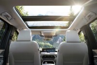 マツダが新型クロスオーバーSUV「CX-60」発表 プラグインハイブリッドシステムを搭載の画像