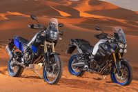 “兄貴分”である「XT1200ZEスーパーテネレ」とのツーショット。「Ténéré(テネレ)」とはヤマハがアドベンチャーモデルに用いるおなじみの車名で、1983年に「XT600テネレ」で初採用された。
